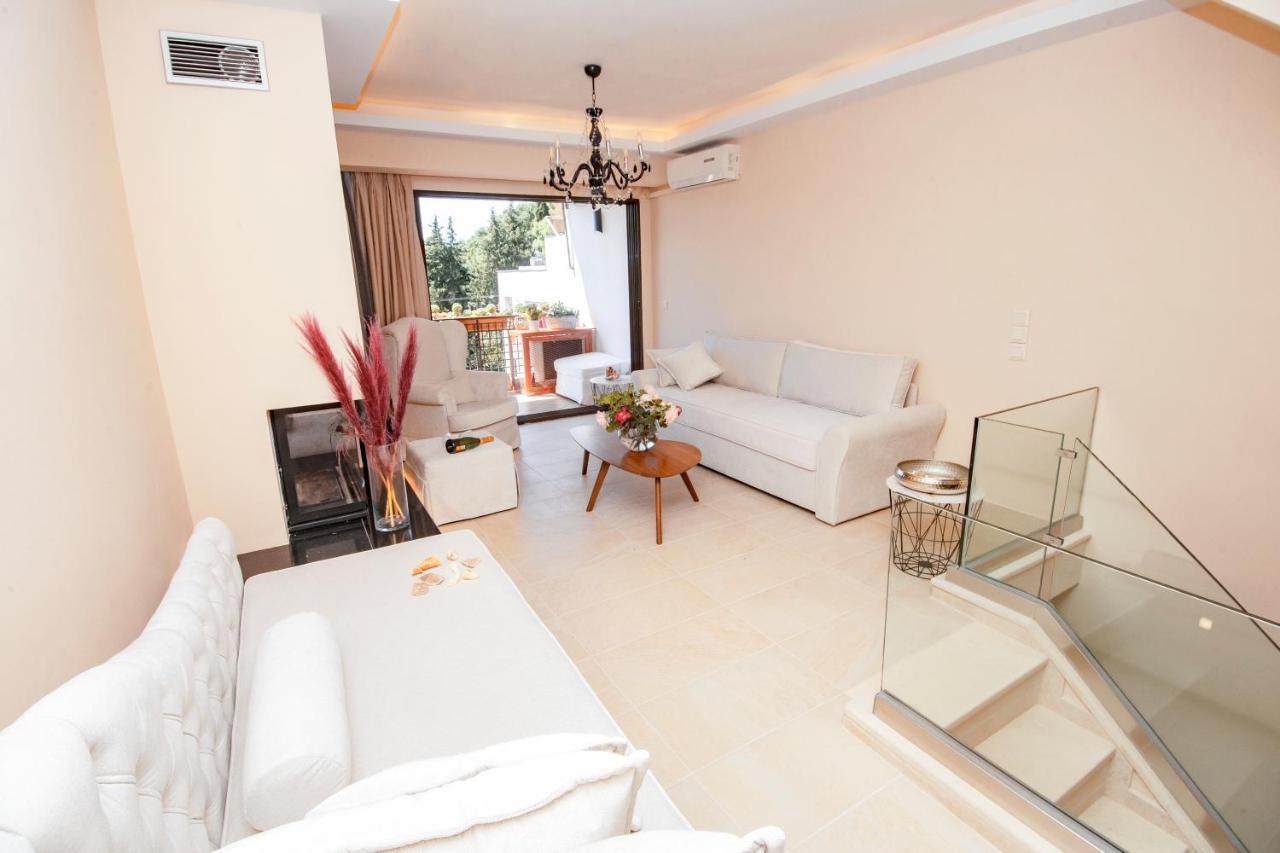 Ninos Luxury Apartment Corfu  외부 사진